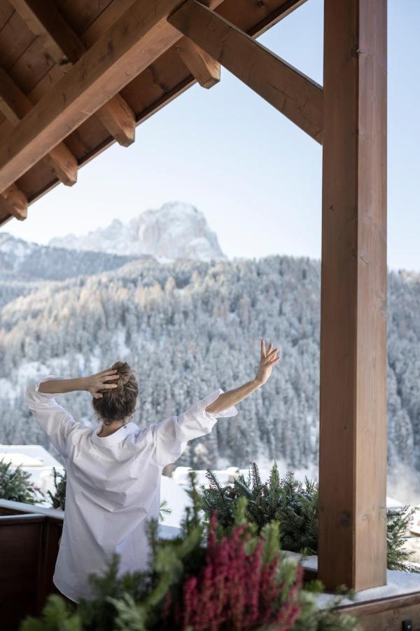 Hotel Acadia - Adults Mountain Home Selva di Val Gardena Luaran gambar